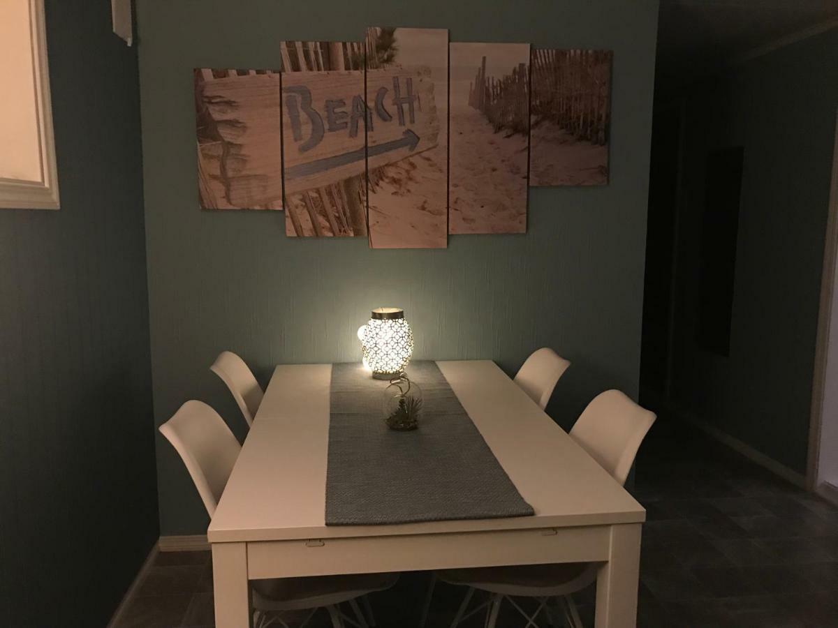 Beautiful apartment in central Leknes Extérieur photo
