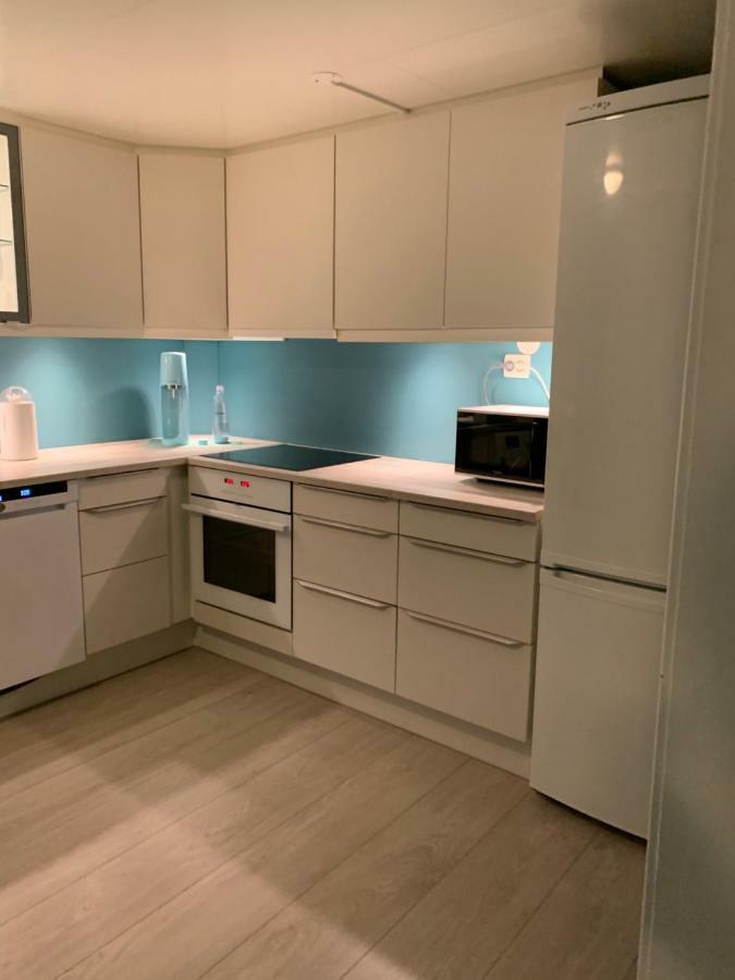 Beautiful apartment in central Leknes Extérieur photo