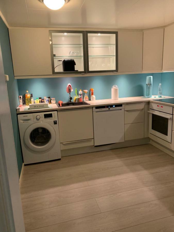 Beautiful apartment in central Leknes Extérieur photo